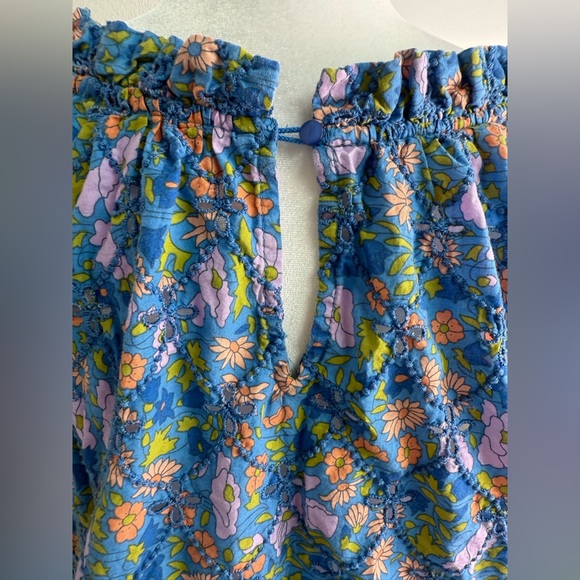 Jennife& Grace eyelet Floral ruffle trim short sleeve Top size M 100% cotton - Picture 9 of 9